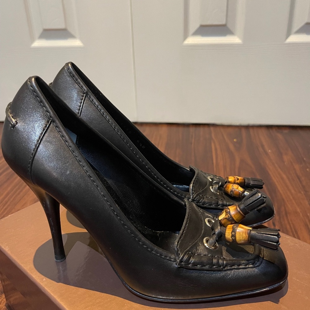 Gucci Black Leather Bamboo Tassels Loafer Pumps sz 6 1/2 shoes